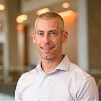 Darryl Mckinley's Instagram, Twitter & Facebook