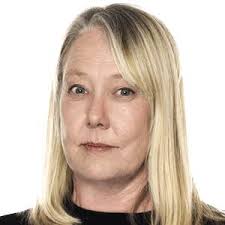 Deborah Larsson väljer att vara hemma med barnen