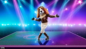 Oti mabuse is eight times south african latin american champion. The Masked Dancer Oti Mabuse Claims Her Guesses Are Insane Ali2day