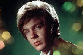 Singer Scott Walker Dead at 76