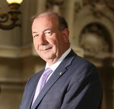 Victor Constantinescu a plecat de la Biriş Goran. Gabriel Biriș devine unul  dintre coodonatorii echipei de real estate