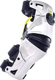 That's why many of you opt for the mobius knee brace for dirt bike riding. Mobius X8 Knee Brace Protektor White Acid Yellow Ab 378 45 2021 Preisvergleich Geizhals Deutschland