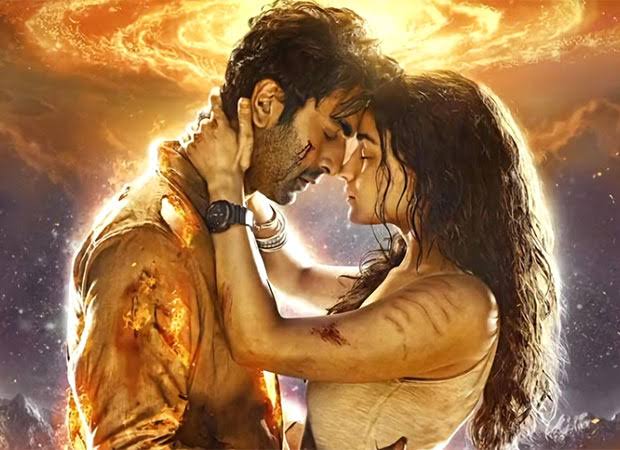 1 Year Of Brahmastra: Karan Johar, Ayan Mukerji reminisce about the world  of astras starring Ranbir Kapoor, Alia Bhatt, Amitabh Bachchan; watch 1 :  Bollywood News - Bollywood Hungama