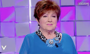 Born in cavriago, berti began her career in 1962 and had her first success in 1965 with the song tu sei quello. Chi E Orietta Berti Oggi Biografia Eta Figli E Frasi Brani Famosi
