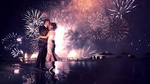 De plus en plus de grandes villes dans le monde offrent un feu d'artifice pour la nouvelle année 2021 à leurs habitants. Les Grandes Competitions De Feu D Artifice A Travers Le Monde