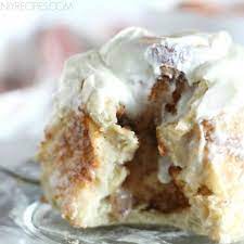 These Cinnamon Apples Are A Piece Of Heaven They Are Sweet Melt In Your Mouth And Oh So Good Hot Pumpkin Roll Recipe Easy Pumpkin Caramel Cinnamon Roll Cake
