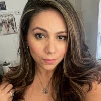 Kim Arias's Instagram, Twitter & Facebook