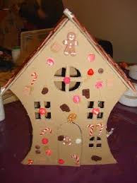 Maison D Hansel Et Gretel En Carton Et Pam Activites Autour De Noel Hansel Et Gretel Activite Manuelle Halloween