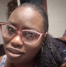 I just had to take a moment and thank God for putting me in position to  make so many people smile. I love my supporters and go above and beyond for  yall,