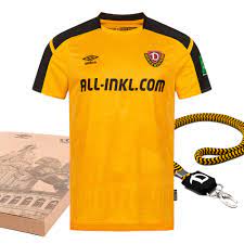 West ham united 21/22 away kit. Dynamo Dresden 2021 22 Umbro Home Kit 21 22 Kits Football Shirt Blog