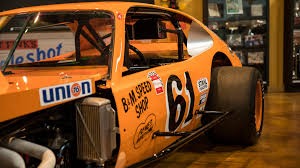 Download nascar tour type modified rule for free. Nascar Modified Stock Cars Are Wider Shorter With Obnoxious Amounts Of Rubber