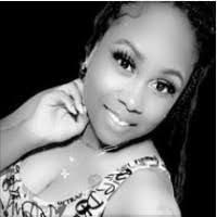 Carmen Sullivan's Instagram, Twitter & Facebook