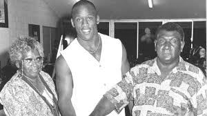 Undoubtedly, wendell sailor is one of the most naturally gifted dual international nrl and aru players that australia has seen. Wendell Sailor Celebrates Birthday In Sarina The Courier Mail