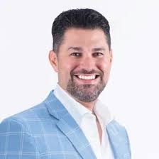 Find Realtors & Real Estate Agents in 33425