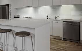 Light output is 100 units per strip. Bazz U14673wh Linear Integrated Led Under Cabinet Light Linkable Energy Efficient Easy Installation 12 In White Chrome Amazon Com