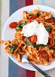 Fettuccine With Seared Tomatoes Spinach And Burrata Recipes Burrata Recipe Pasta Dishes
