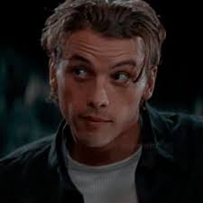 I think their pulling a Scream 2 and 4. The killer is Stus sister and Tatum.