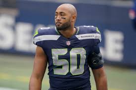 The official source of the latest seahawks headlines, news, videos, photos, tickets, rosters, stats, schedule, and gameday information. Former Seattle Seahawk K J Wright Visits With The Las Vegas Raiders Report Oregonlive Com