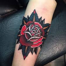 A Classic Rose Almagrotattooer Traditional Neotraditional Rose Flower Traditional Tattoo Traditional Rose Tattoos Tattoos