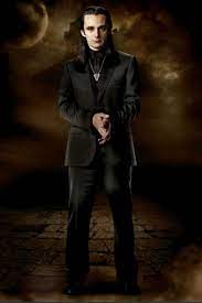 That is what was intended for. Gallery Aro Twilight Saga Wiki Fandom