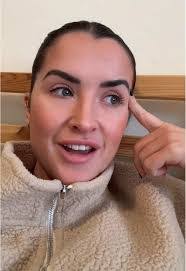 Georgia Lilly's Instagram, Twitter & Facebook