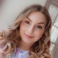 Sarah Hosier's Instagram, Twitter & Facebook