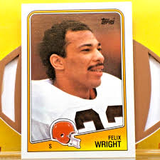 1988 TOPPS Football Card # 101 *** FELIX WRIGHT *** Cleveland Browns