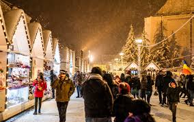 Targul de craciun din budapesta a fost declarat cel mai frumos targ din europa in 2019. Targul De CrÄciun Din Cluj Printre Cele Mai Frumoase Din Europa Ebs Radio