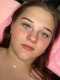 How to apply hybrid lashes for a darker lash line?