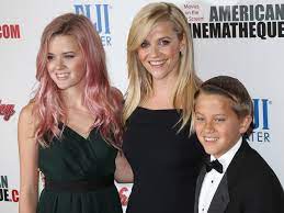 Check spelling or type a new query. Watch Reese Witherspoon S Son Hilariously Teach Her Tiktok Dance Moves