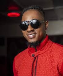 🇱🇷🎤 “Can One Man Fill SKD?” With the dream of becoming the first  Liberian artist to fill the SKD Sports Complex