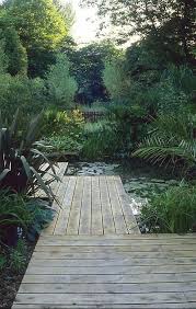 Acres Wild Design Holzdeck Garten Wasser In 2020 Water Features In The Garden Beautiful Gardens Landscape Design