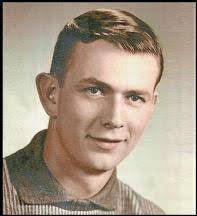 Robert Lecount's Instagram, Twitter & Facebook