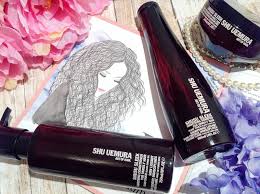 Dedicated to the artistry of hair in the most exclusive salons worldwide, shu uemura art of hair elevates professional haircare to an art with refined formulas infused with rare and precious ingredients. Diary Of A Trendaholic Shu Uemura Shusu Sleek Hair Care Review