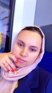 Mina Amini (@mina_amini807)