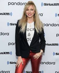 Aug 20, 2021 · debbie gibson might be single, but there are three guys who have already stolen her heart: Debbie Gibson Releases 1st Album In 20 Years With The Body Remembers Gma