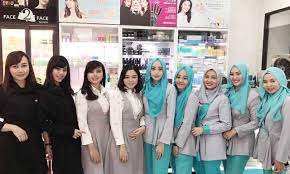 Anak yang tak menjadi tanggungan. Spg Event Dan Spg Reguler Kenali Perbedaannya Highlight Id