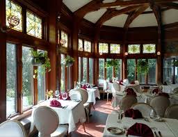 Wedding Venues In The Finger Lakes Belhurst Castle Geneva Ny Ny Wedding Venues Lake Wedding Venues Ny Wedding