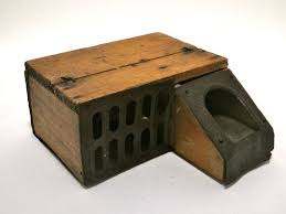 Antique Wooden Mouse Trap Etsy Mouse Traps Antiques Wooden