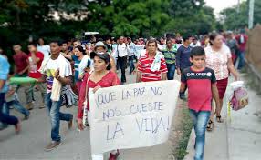 Explore tweets of que pasa colombia @quepasacolombia on twitter. Colombia Que Pasa En El Sur De Bolivar 4800 Militares Y Un Falso Positivo I Kaos En La Red