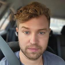 Ready for some whiplash? Personal news…. Today is my last day at The Verge!  I'm really, truly grateful for my time here and all the kickass work I got  to do. I'll