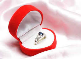 Im sommer kann sich der ehemann an den grill stellen und die gäste mit leckeren köstlichkeiten verwöhnen. 16 Hochzeitstag Saphirhochzeit Geschenke Spruche Gluckwunsche