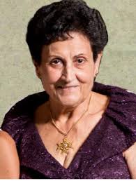 It is with much sadness that I post the passing of this sweet woman, D.  Maria Luisa Oliveira. I met her a few years ago and found her to be so  humble,