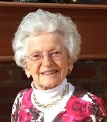 Heather Mccleary's Instagram, Twitter & Facebook