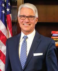 DA YIR 2021_COVER.indd