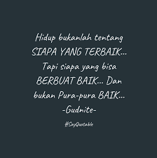 C d g coba kau lihat dirimu dahulu em am d g g7 sebelum kau nilai kurangnya diriku. Kisah Hidup Ku Kita Bukan Siapa Siapa Untuk Menilai Siapa Siapa