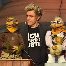 Sascha grammel josie willst du mein freund sein. Sascha Grammel Lasst Die Puppen Tanzen Kultur In Der Region