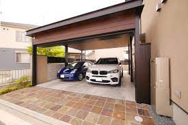 エクスティアラカーポート ykk シャッター付カーポート 木目天井がオシャレ カーポート おしゃれ ハウスデザイン 住宅 外観