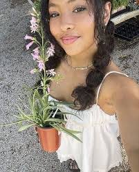 Alicia Ricketts's Instagram, Twitter & Facebook