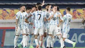 وحاول منتخب لوس غوارانيس تعديل الكفّة بواسطة نجم نيوكاسل يونايتد الإنكليزي ميغيل ألميرون الذي سبب إزعاجاً كبيراً لمدافعي الأرجنتين جراء تحركاته ونشاطه الدائم في مناطق الأرجنتين. ÙƒÙˆØ¨Ø§ Ø£Ù…Ø±ÙŠÙƒØ§ 2021 ØªØ´ÙƒÙŠÙ„Ø© Ø§Ù„Ø£Ø±Ø¬Ù†ØªÙŠÙ† Ø§Ù„Ù…ØªÙˆÙ‚Ø¹Ø© Ø¶Ø¯ ØªØ´ÙŠÙ„ÙŠ ÙÙŠ ÙƒÙˆØ¨Ø§ Ø£Ù…Ø±ÙŠÙƒØ§ 2021 Ø³Ø¨ÙˆØ±Øª 360